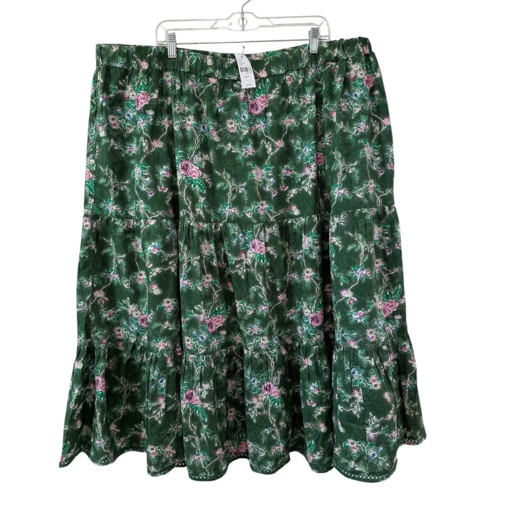 NWT Lane Bryant Tiered Pull On Maxi Skirt 26/28 Pockets Floral Cotton Eyelet Hem